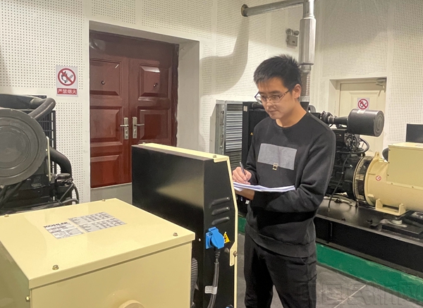 春运坚守泮子山1