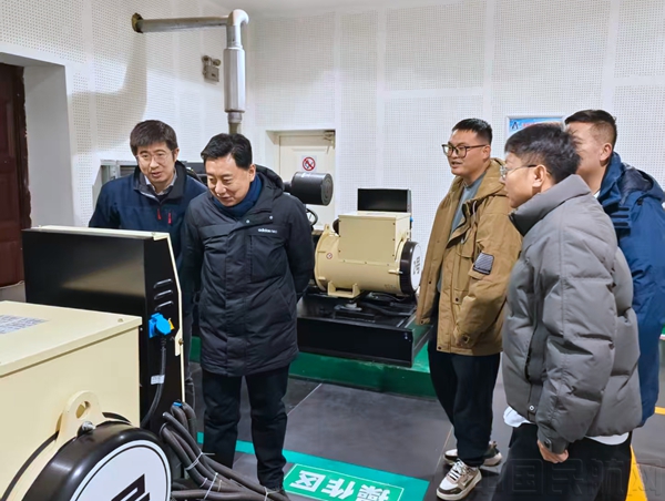 分局领导现场指导慰问2