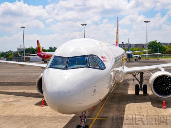 20260529 海南航空新闻通稿:封关后首架零关税A321neo正式入列海南航空,助力自贸港“飞得更高”10822