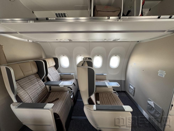 20260529 海南航空新闻通稿:封关后首架零关税A321neo正式入列海南航空,助力自贸港“飞得更高”11603